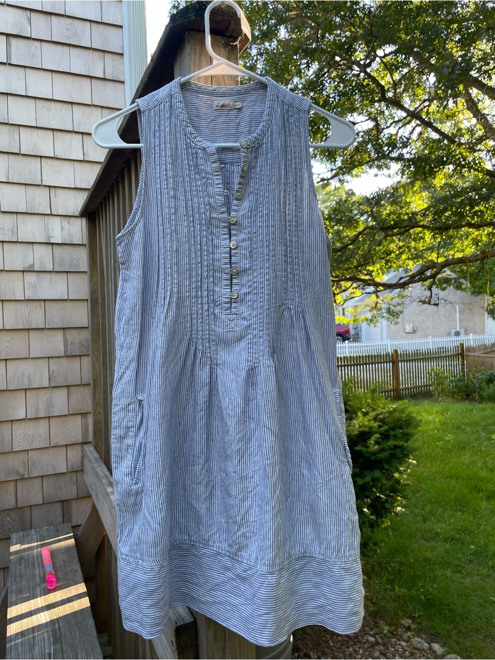 Faherty linen Isha dress size XS